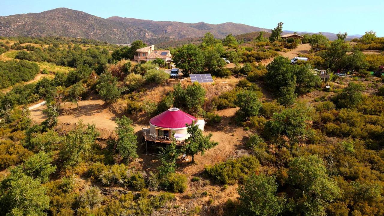 Yourte Contemporaine Avec Magnifique Vue Sur Les Montagnes Rigarda Exterior foto